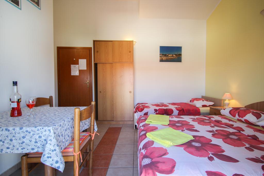 Apartments Miani Novigrad  Zewnętrze zdjęcie